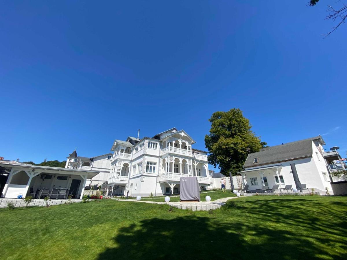 Villa Jenny - Ferienappartement 1 Mit Meerblick Sassnitz Eksteriør bilde