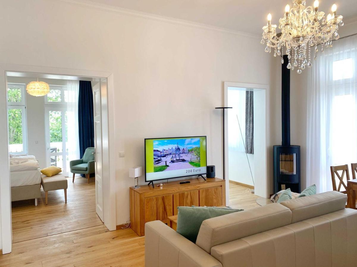 Villa Jenny - Ferienappartement 1 Mit Meerblick Sassnitz Eksteriør bilde